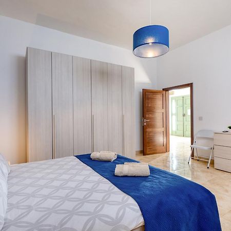 Spacious, Bright, Valley & Sea View Maisonette Xagħra Екстериор снимка