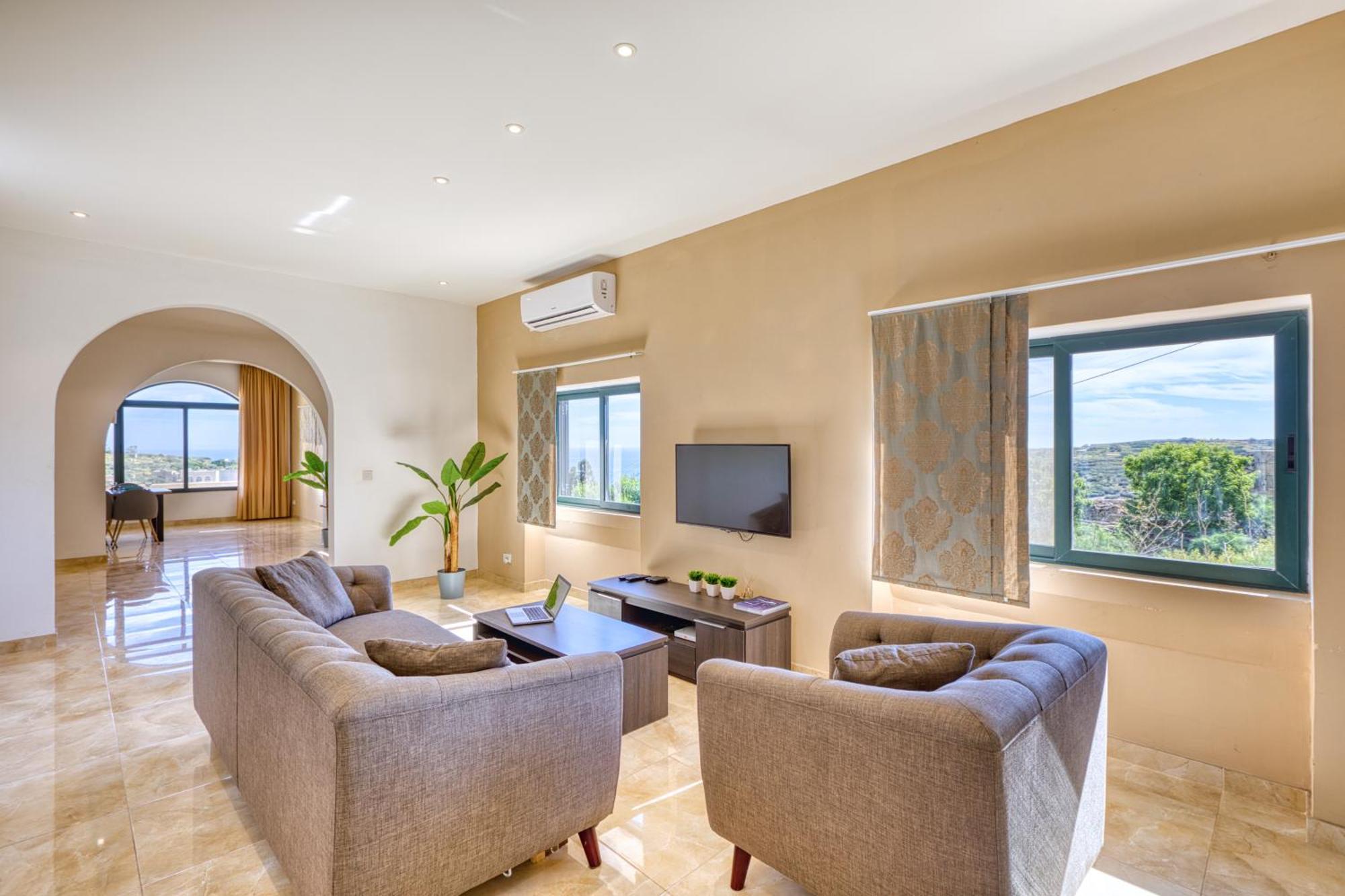 Spacious, Bright, Valley & Sea View Maisonette Xagħra Екстериор снимка