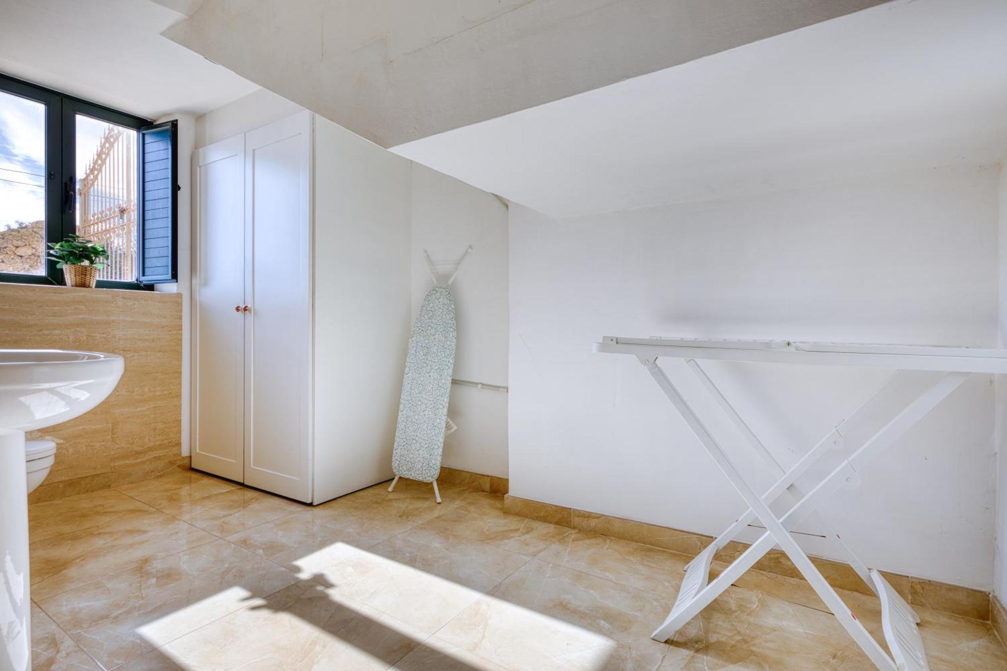 Spacious, Bright, Valley & Sea View Maisonette Xagħra Екстериор снимка