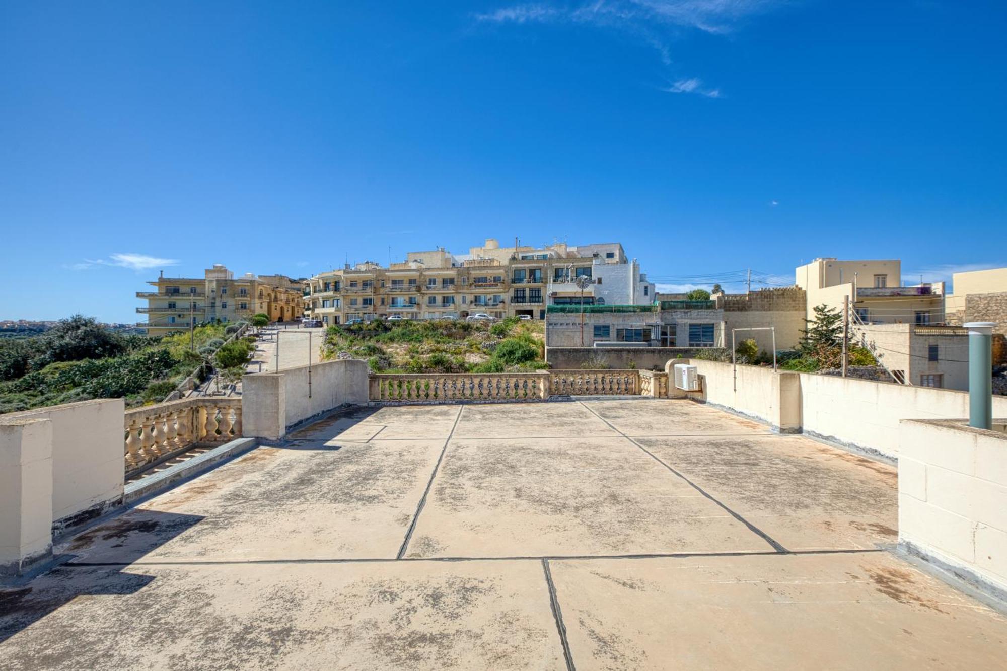 Spacious, Bright, Valley & Sea View Maisonette Xagħra Екстериор снимка