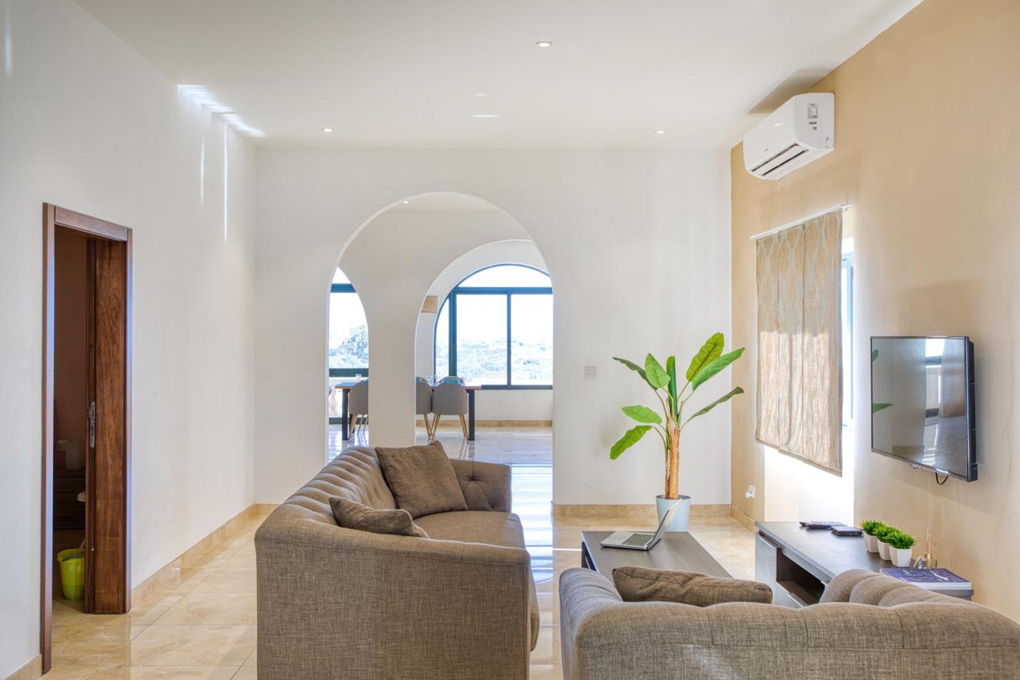 Spacious, Bright, Valley & Sea View Maisonette Xagħra Екстериор снимка
